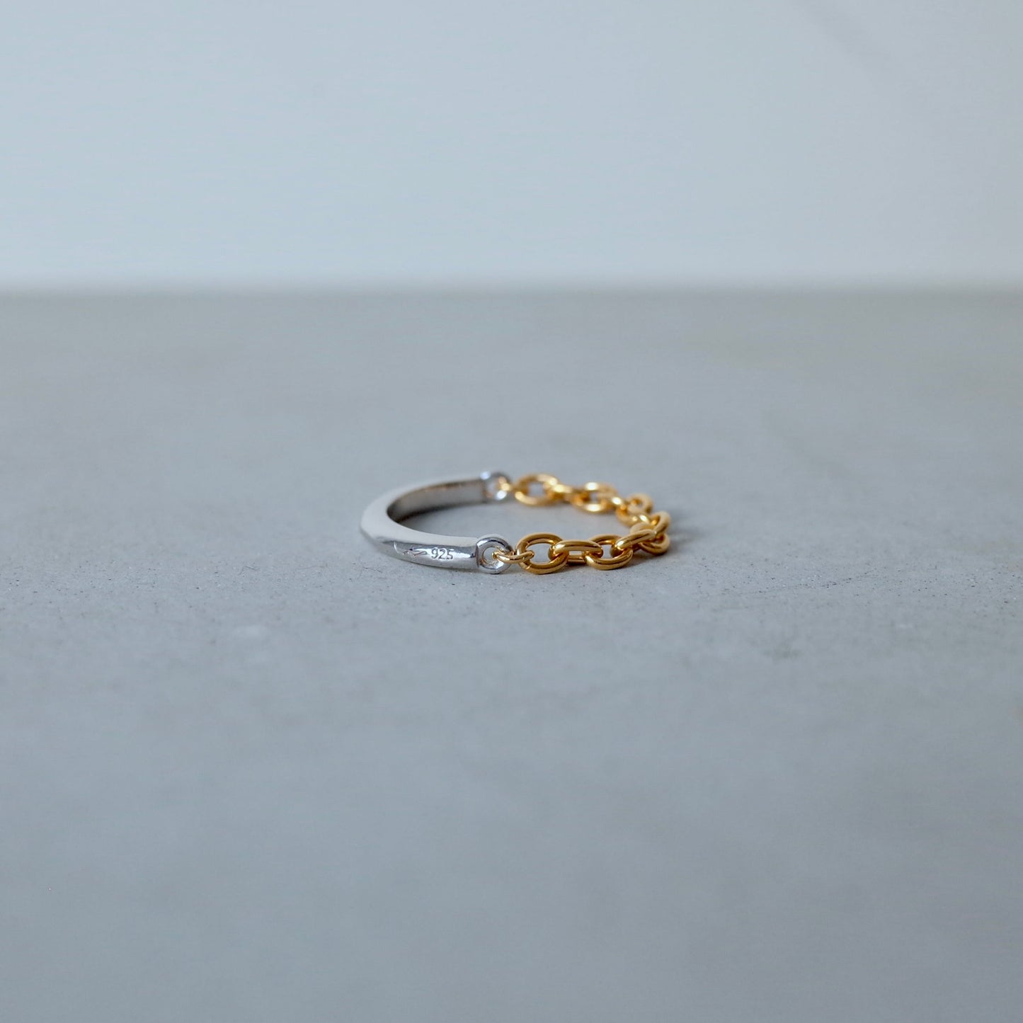 Bicolor Chain Ring