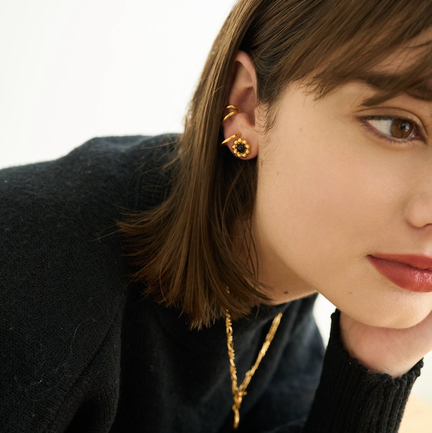 Flower Onyx Pierce