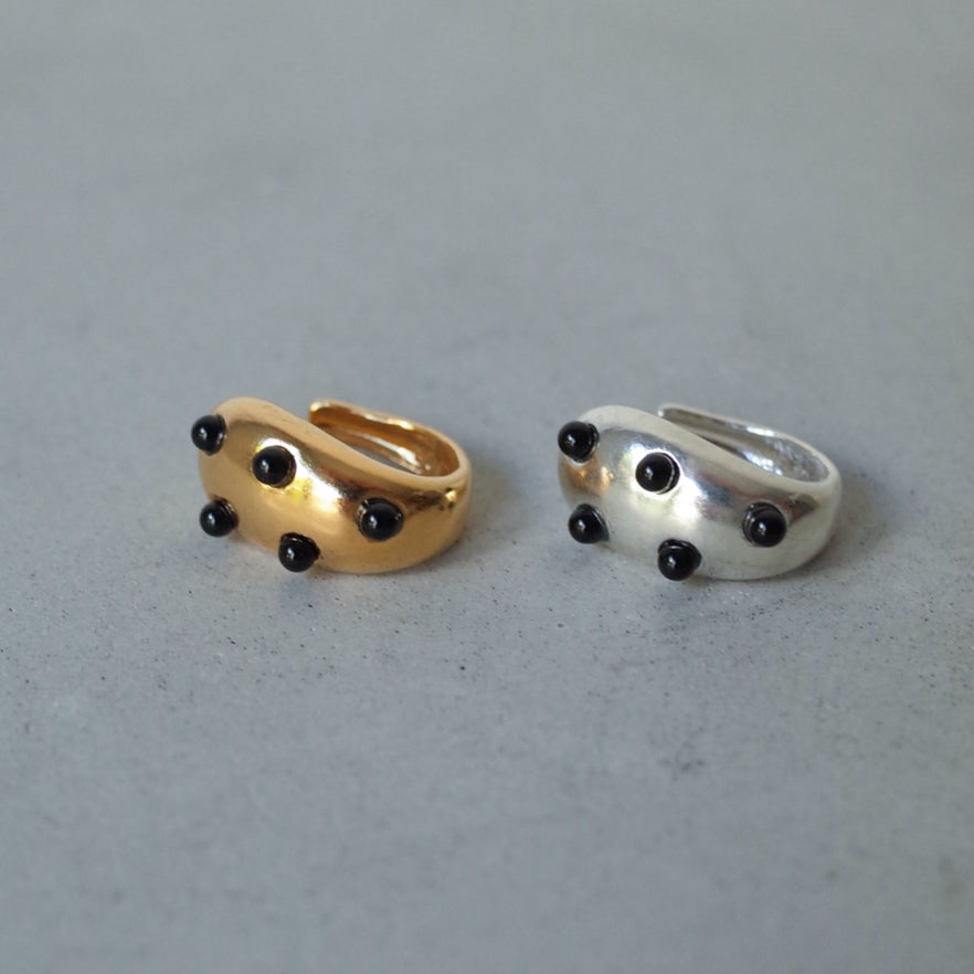 Black Pebble Ear Cuff