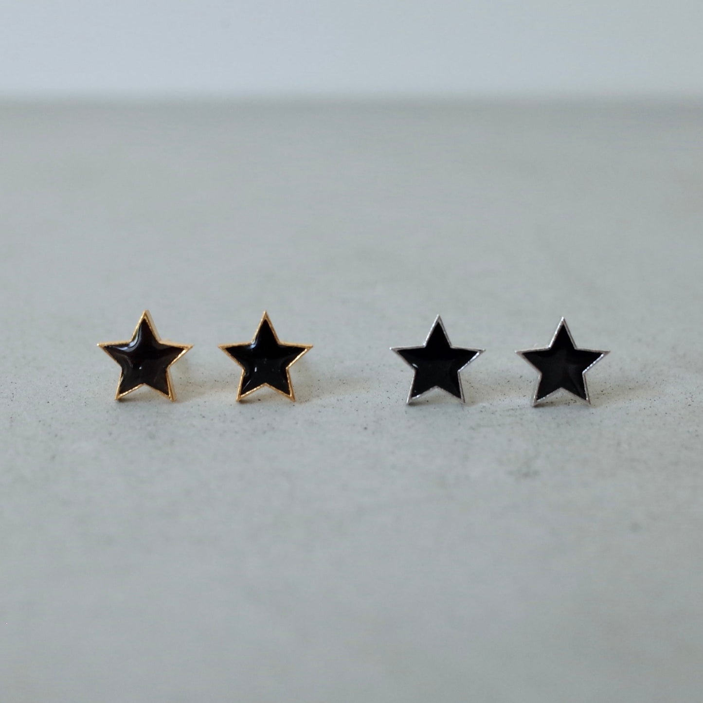 Resin Star Pierce