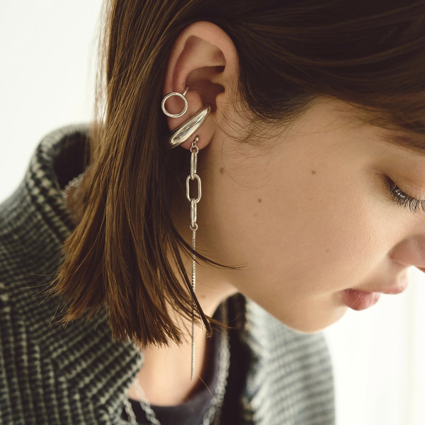 Circle Outline Ear Cuff