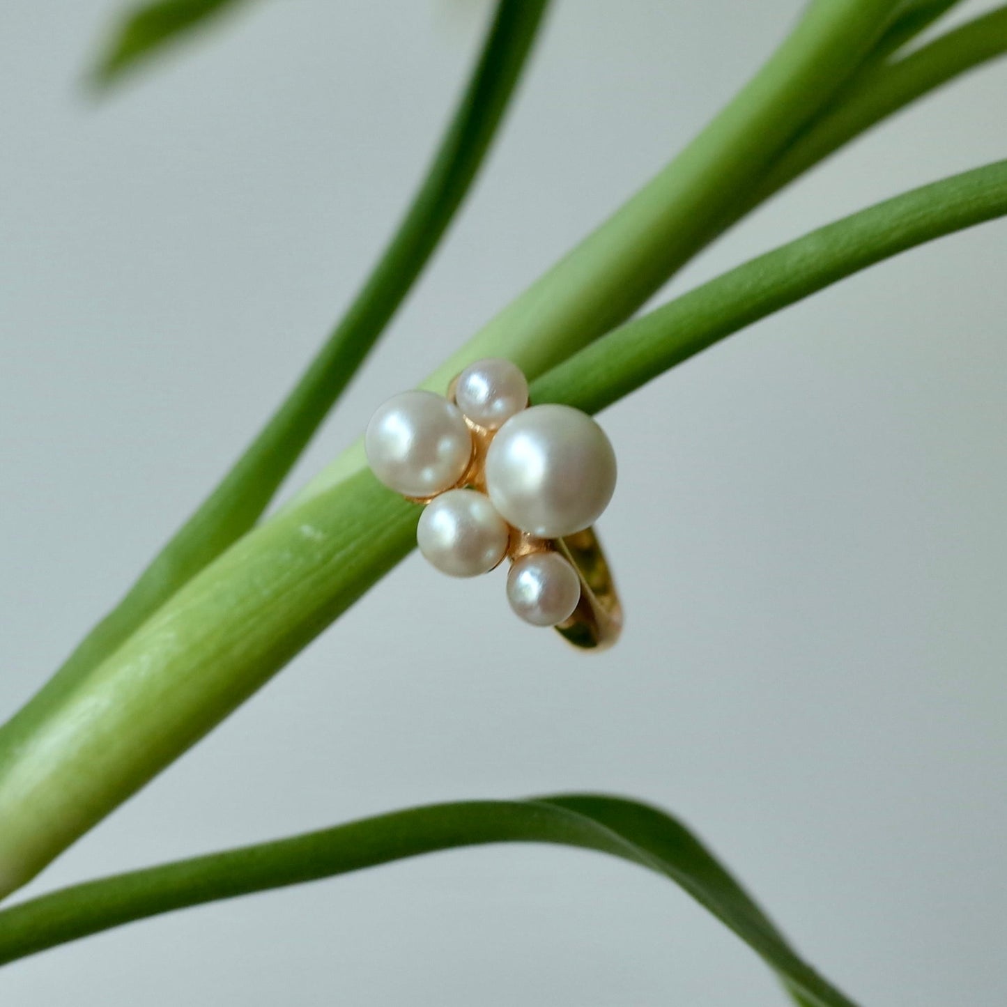 Bubble Pearl Ear Cuff