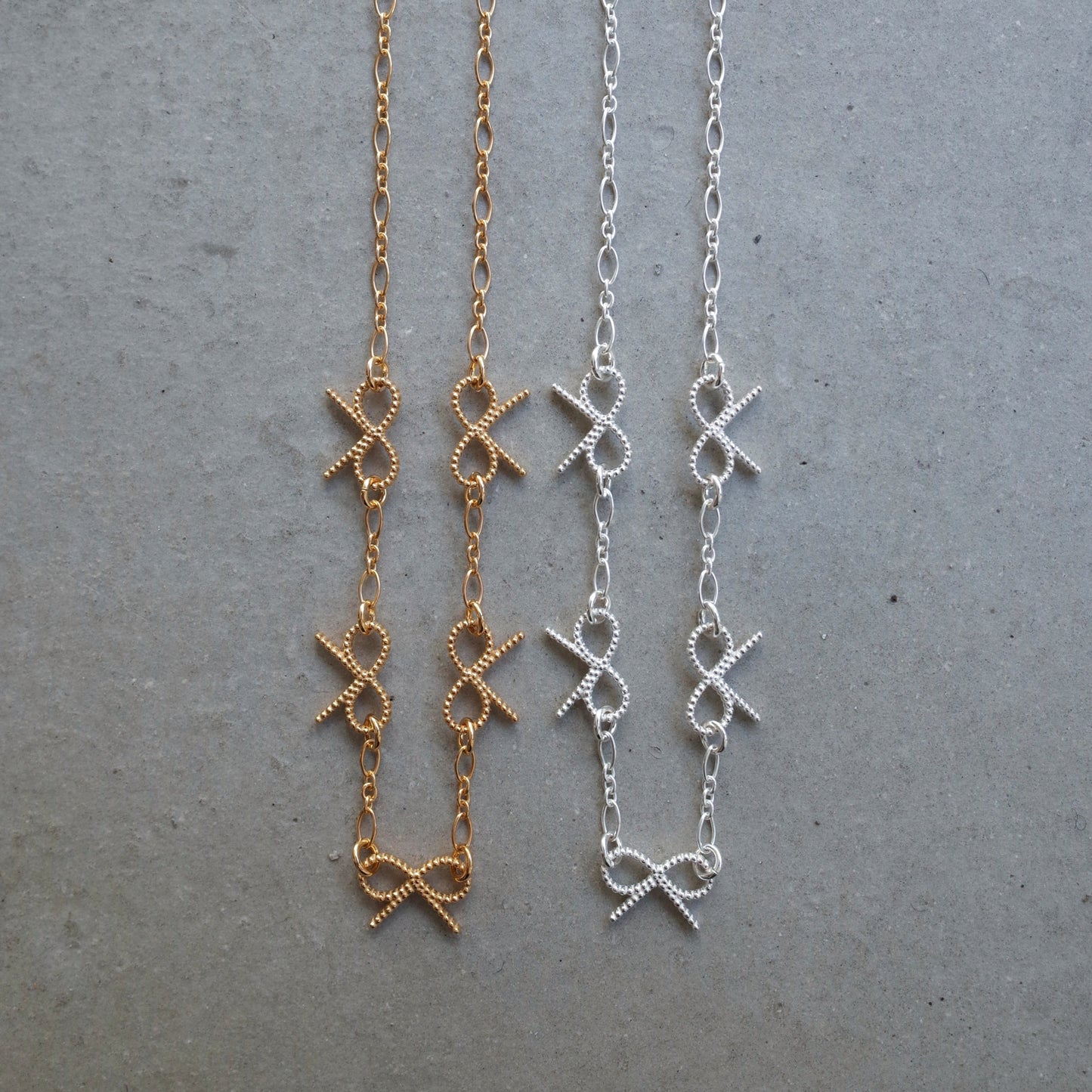 Ribbon Chain Necklace