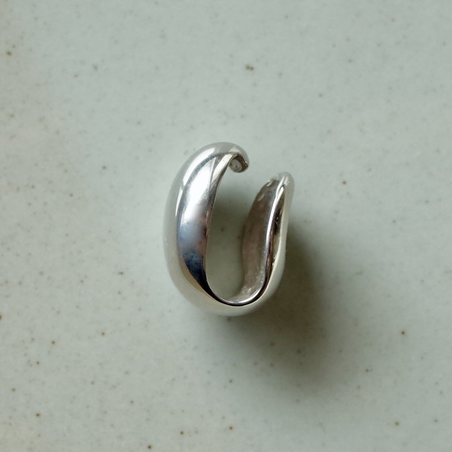 Large Round Shell Ear Cuff