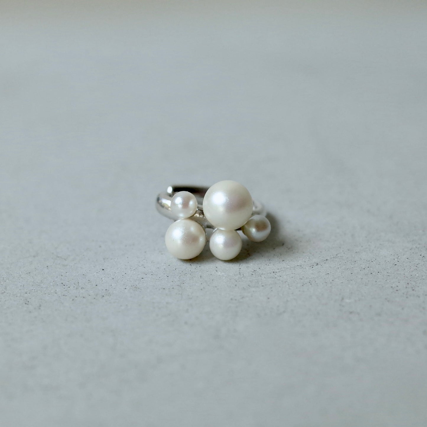 Bubble Pearl Ear Cuff
