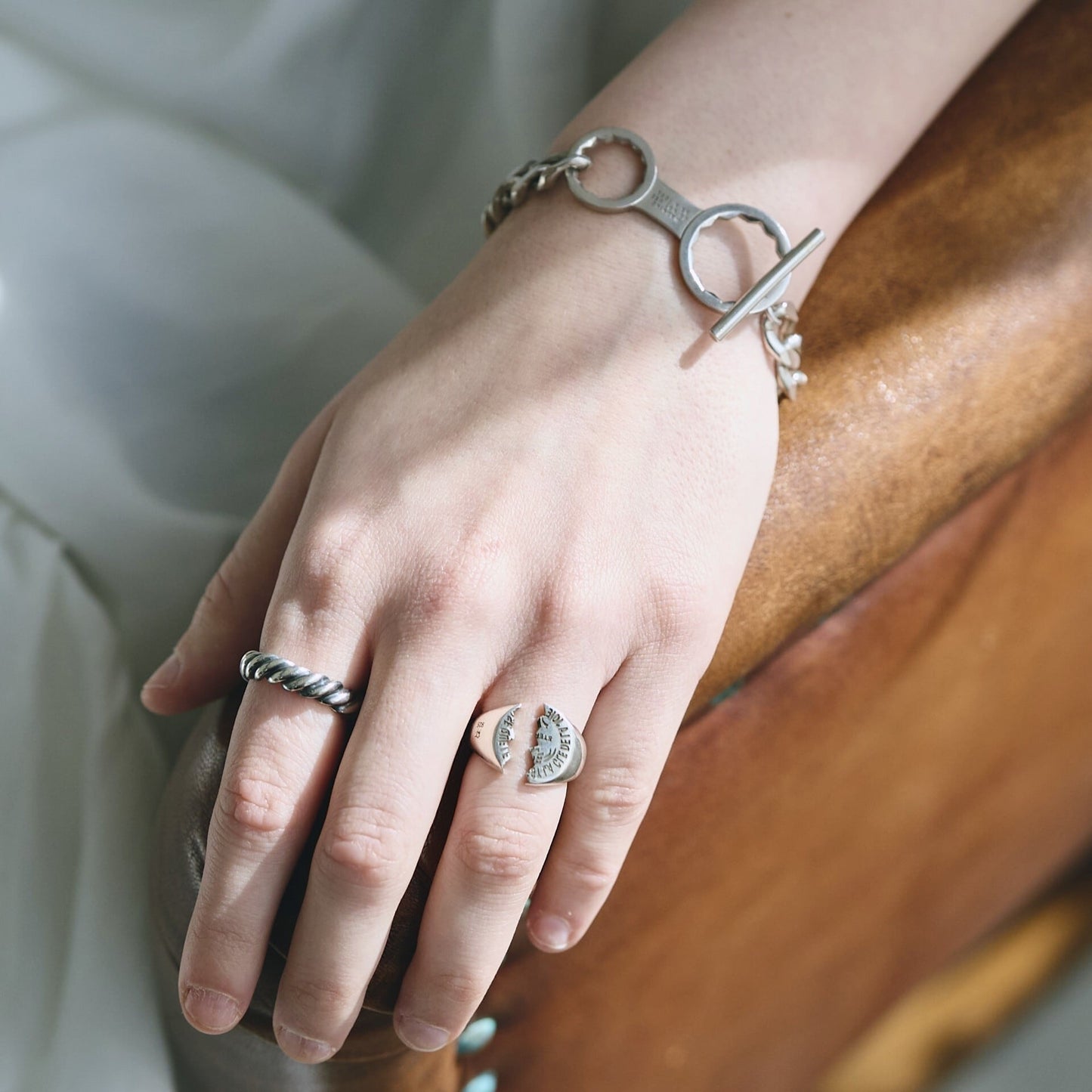 Worm Ring